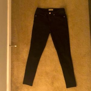Levi’s Black Skinny Jeans